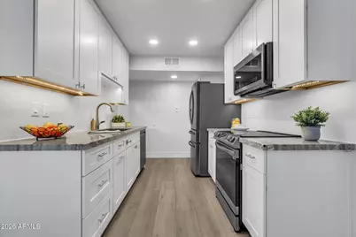 5625 S Admiralty Court #C, Tempe, AZ 85283 - Photo 15