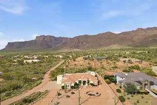 10558 E Cloudview Ave, Gold Canyon, AZ 85118 - Photo 1