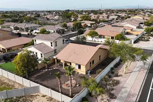 2303 W Desert Ln, Phoenix, AZ 85041 - Photo 49