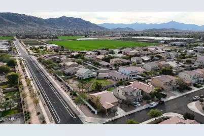 2303 W Desert Lane, Phoenix, AZ 85041 - Photo 55