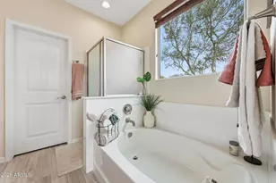 2303 W Desert Ln, Phoenix, AZ 85041 - Photo 31