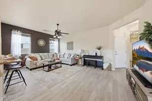 2303 W Desert Ln, Phoenix, AZ 85041 - Photo 13