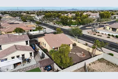 2303 W Desert Lane, Phoenix, AZ 85041 - Photo 51