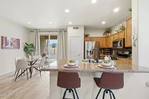 2303 W Desert Ln, Phoenix, AZ 85041 - Photo 17