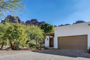 5800 N Echo Canyon Ln, Phoenix, AZ 85018 - Photo 1
