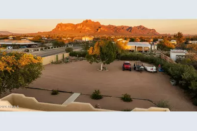 385 N Tomahawk Road, Apache Junction, AZ 85119 - Photo 3