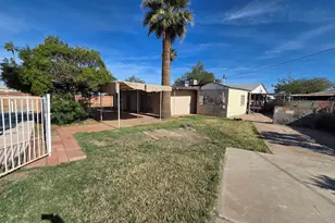 3237 W Pierce St, Phoenix, AZ 85009 - Photo 17