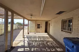 3237 W Pierce St, Phoenix, AZ 85009 - Photo 13