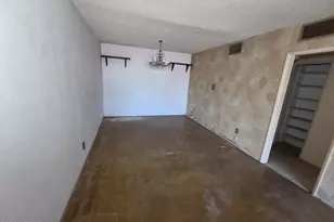 3237 W Pierce St, Phoenix, AZ 85009 - Photo 3