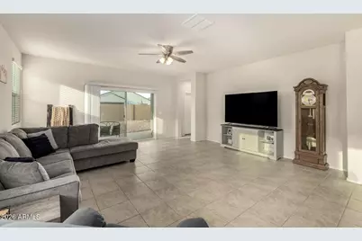 5264 E Diatomite Drive, San Tan Valley, AZ 85143 - Photo 3