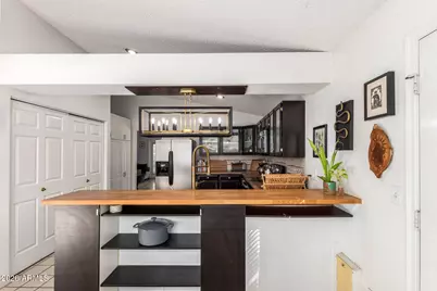 2142 W Knowles Circle, Mesa, AZ 85202 - Photo 11