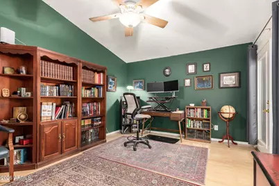 2142 W Knowles Circle, Mesa, AZ 85202 - Photo 19