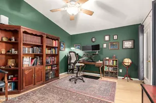 2142 W Knowles Cir, Mesa, AZ 85202 - Photo 19