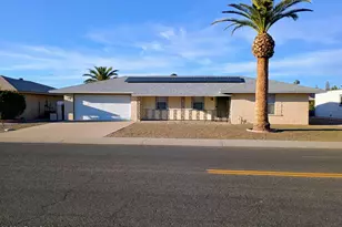 10706 W Hutton Dr, Sun City, AZ 85351 - Photo 1