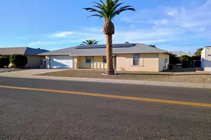 10706 W Hutton Dr, Sun City, AZ 85351 - Photo 3