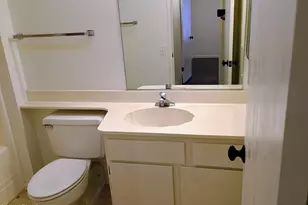 10706 W Hutton Dr, Sun City, AZ 85351 - Photo 17