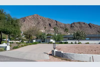 4545 N Royal View Drive E, Phoenix, AZ 85018 - Photo 7