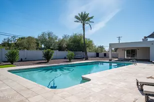 4545 N Royal View Dr E, Phoenix, AZ 85018 - Photo 45