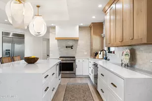 4545 N Royal View Dr E, Phoenix, AZ 85018 - Photo 19