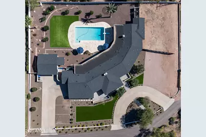 4545 N Royal View Drive E, Phoenix, AZ 85018 - Photo 49