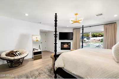 4545 N Royal View Drive E, Phoenix, AZ 85018 - Photo 25