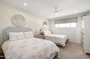 4545 N Royal View Dr E, Phoenix, AZ 85018 - Photo 31