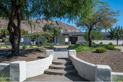 4545 N Royal View Drive E, Phoenix, AZ 85018 - Photo 1