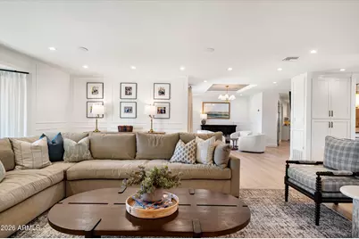 4545 N Royal View Drive E, Phoenix, AZ 85018 - Photo 11