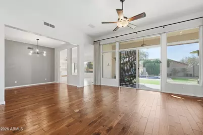 22806 N 55th Street, Phoenix, AZ 85054 - Photo 13