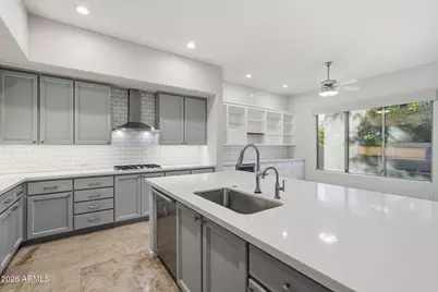 22806 N 55th Street, Phoenix, AZ 85054 - Photo 21