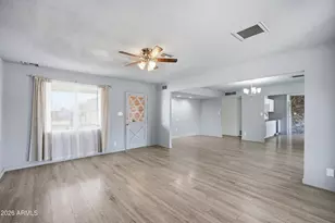 6541 N 41st Ave, Phoenix, AZ 85019 - Photo 7