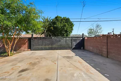 6541 N 41st Avenue, Phoenix, AZ 85019 - Photo 31
