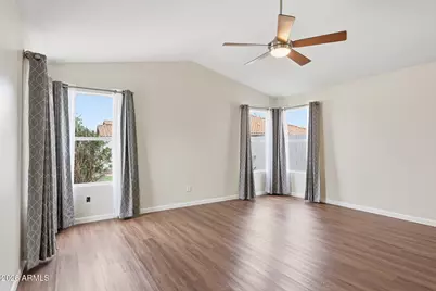 8730 W Betty Elyse Lane, Peoria, AZ 85382 - Photo 19