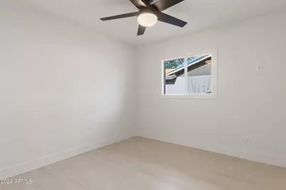 8719 E Columbus Avenue, Scottsdale, AZ 85251 - Photo 21