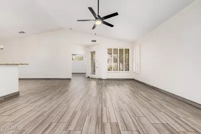 1136 E San Tan Drive, Gilbert, AZ 85296 - Photo 5