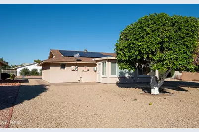 9631 W Spanish Moss Lane W, Sun City, AZ 85373 - Photo 5