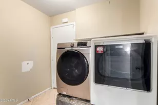 2425 E Westchester Dr, Chandler, AZ 85249 - Photo 43