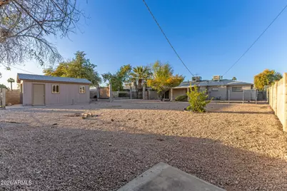 2013 W San Juan Avenue NW, Phoenix, AZ 85015 - Photo 31