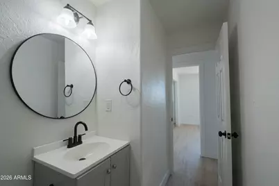 1301 W Sunland Avenue, Phoenix, AZ 85041 - Photo 39