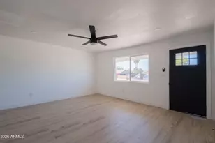 1301 W Sunland Ave, Phoenix, AZ 85041 - Photo 7