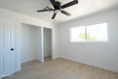 1301 W Sunland Avenue, Phoenix, AZ 85041 - Photo 35
