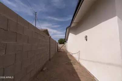 1301 W Sunland Avenue, Phoenix, AZ 85041 - Photo 41