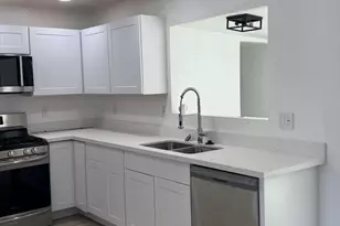 1301 W Sunland Ave, Phoenix, AZ 85041 - Photo 7