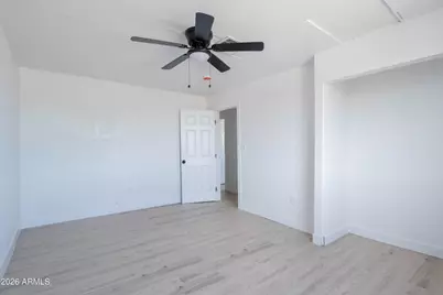1301 W Sunland Avenue, Phoenix, AZ 85041 - Photo 25