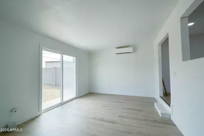 1301 W Sunland Avenue, Phoenix, AZ 85041 - Photo 15