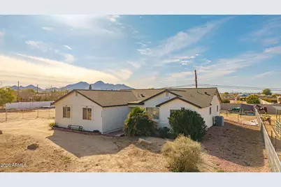 25424 S 199th Place, Queen Creek, AZ 85142 - Photo 1