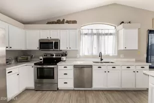 25424 S 199th Pl, Queen Creek, AZ 85142 - Photo 11