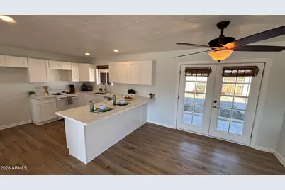 1000 W Elna Rae Street, Tempe, AZ 85281 - Photo 5