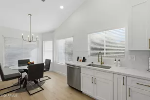 549 S Rowen, Mesa, AZ 85208 - Photo 15