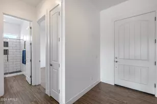 825 E Perdido Wy, Phoenix, AZ 85086 - Photo 31